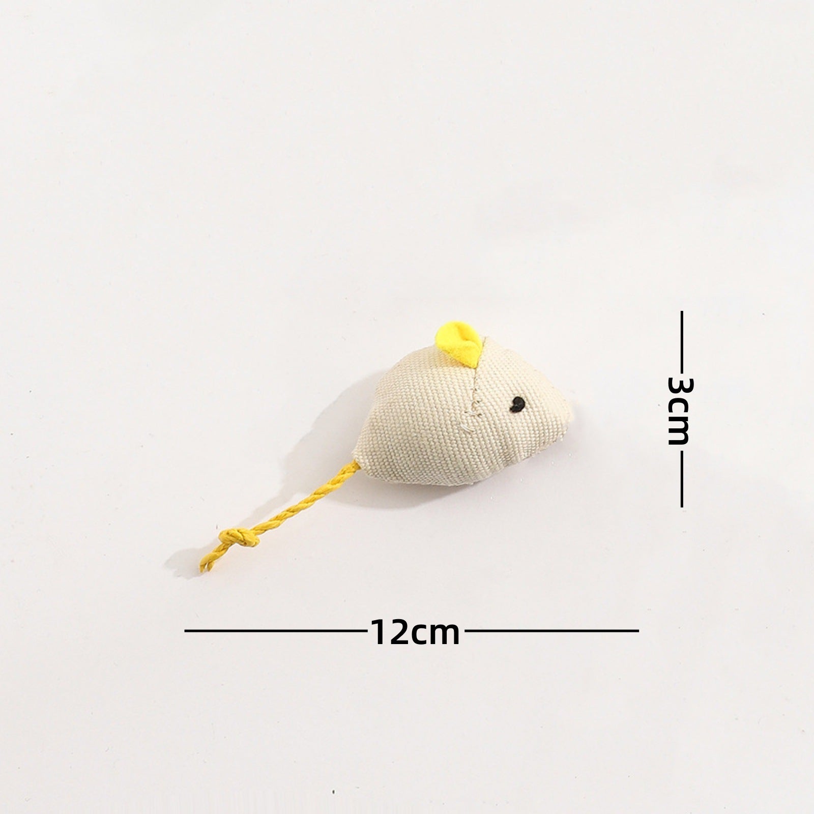 Cat toy: realistic plush mouse