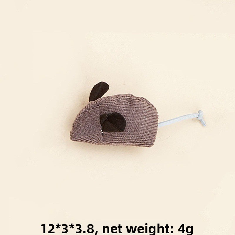 Cat toy: realistic plush mouse